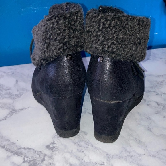 Simply Vera Wedge Boots - Picture 4 of 6